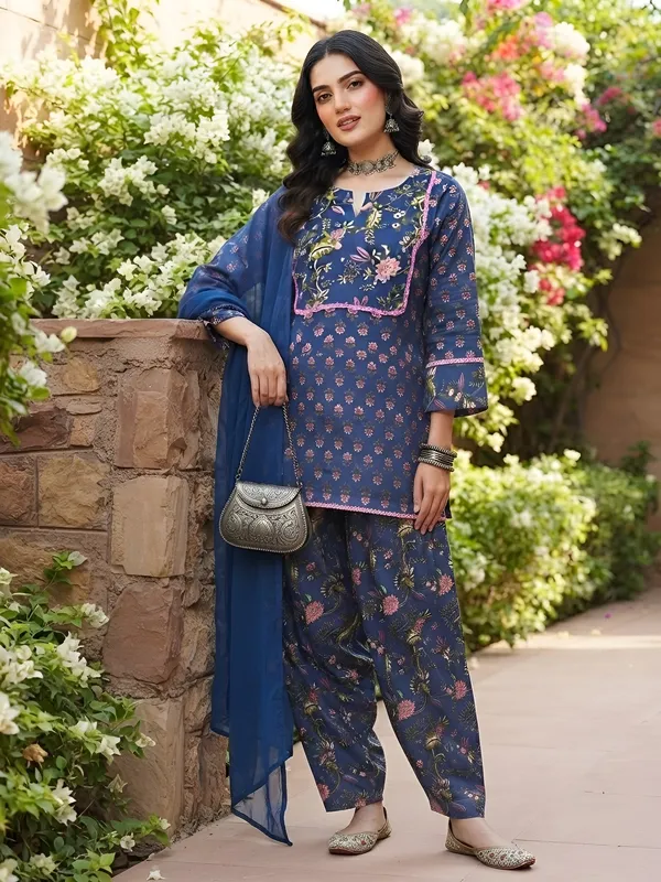 Blue_Floral_Printed_Cotton_Kurta_Set