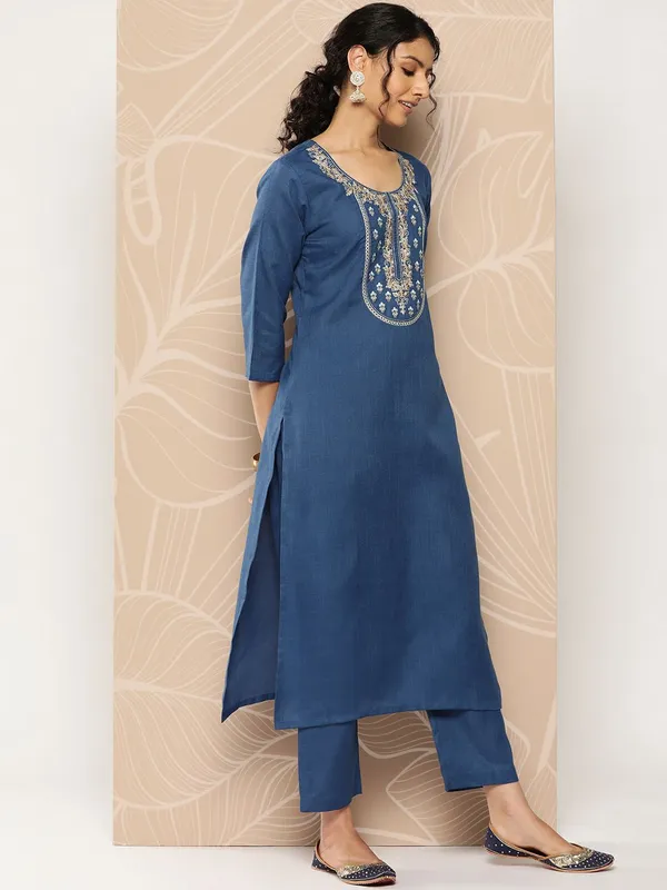Blue_Floral_Embroidered_Cotton_Blend_Kurta_Trouser_Dupatta_Set
