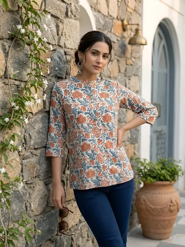 White__Pure_Cotton_Printed_Tunic_For_Women