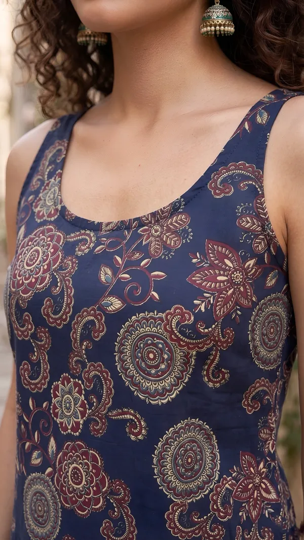Blue_Pure_Cotton_Printed_Top_For_Women