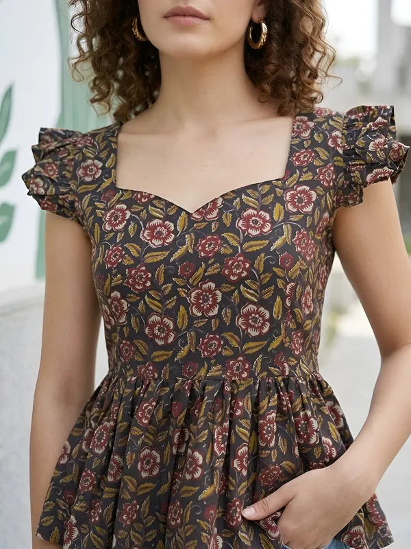 Black_Pure_Cotton_Printed_Top_For_Women
