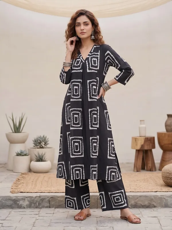 Black_Printed_Rayon_Co-ord_Set_for_Women