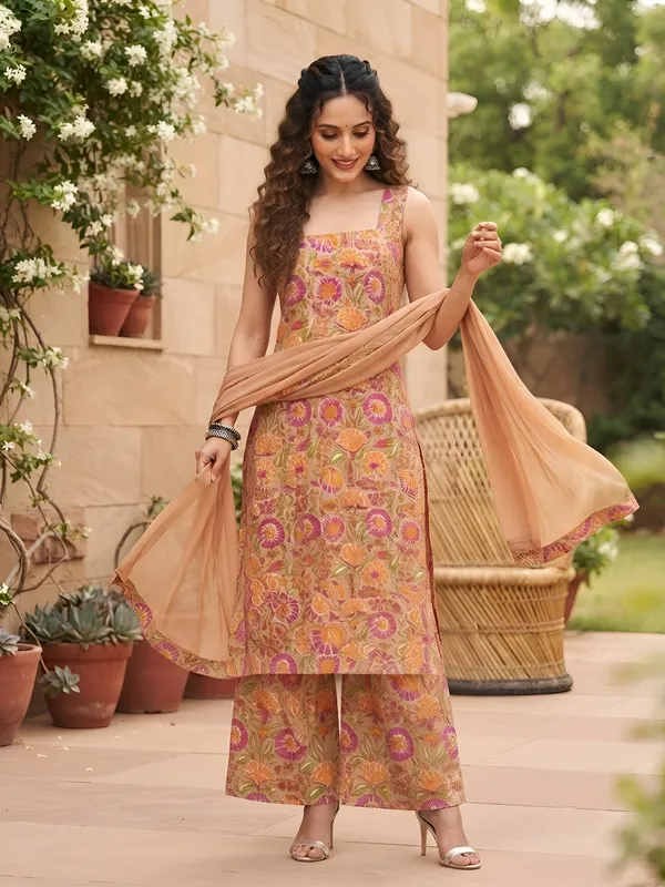 Multicolor_Floral_Printed_Viscose_Rayon_Kurta_Set