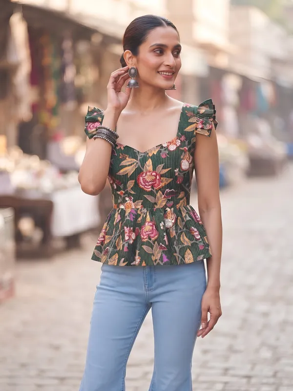 Green_Pure_Cotton_Printed_Top_For_Women