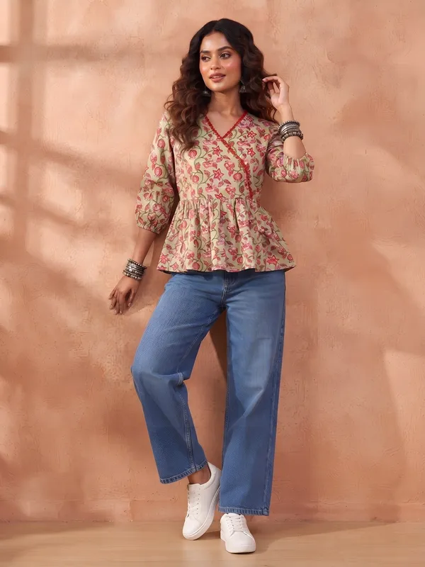 Green_Pure_Cotton_Printed_Top_For_Women