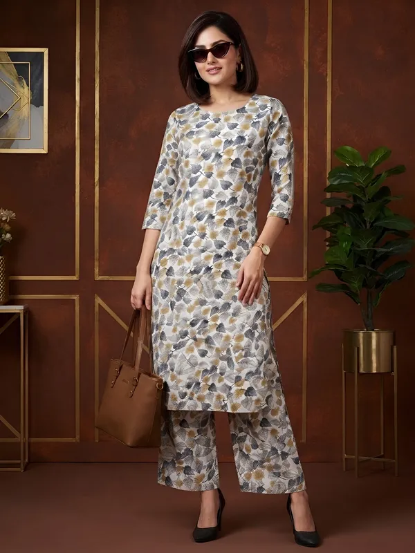Multicolor_Printed_Co-Ord_Set_for_Women