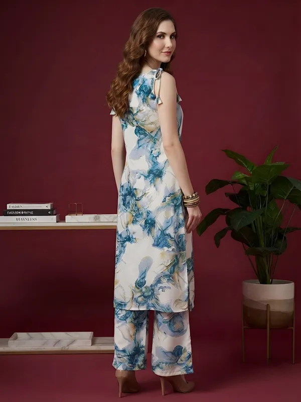 Blue_Floral_Printed_Viscose_Rayon_Kurta_Set