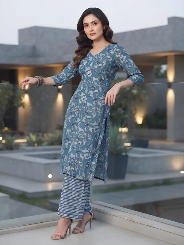 Blue_Floral_Printed_Viscose_Rayon_Kurta_Set