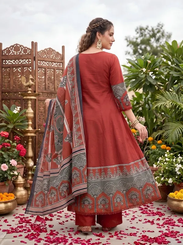 Maroon_Floral_Printed_Anarkali_Kurta_Set_For_Women