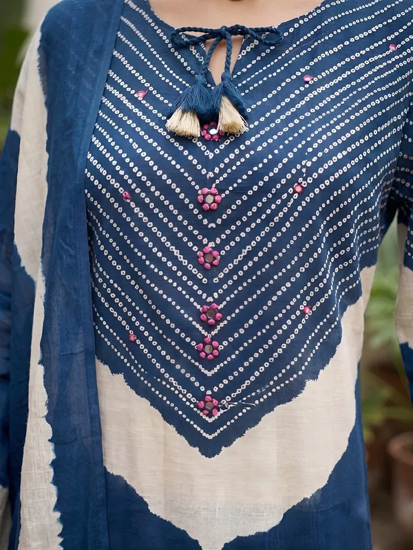 Blue_Floral_Printed_Straight_Kurta_Set_For_Women