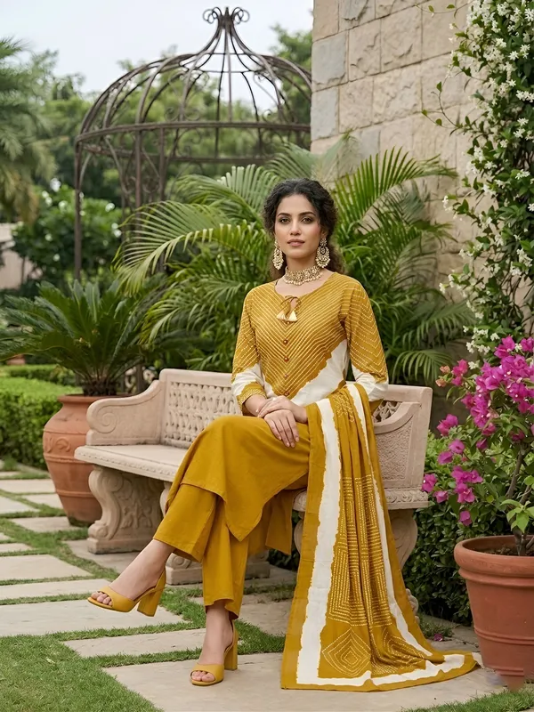 Yellow_Floral_Printed_Straight_Kurta_Set_For_Women