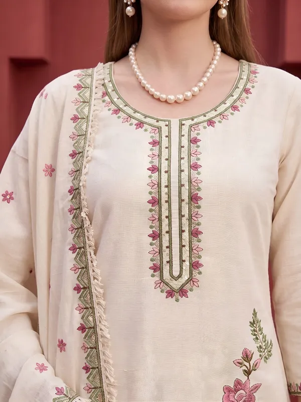 Beige_Floral_Printed_Straight_Kurta_Set_For_Women