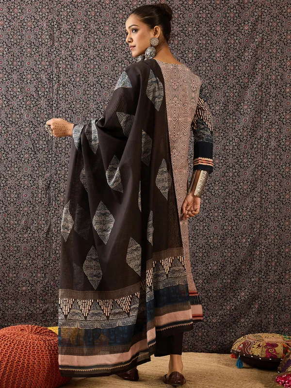 Beige_Printed_Pure_Cotton_Kurta_Trouser_Dupatta_Set