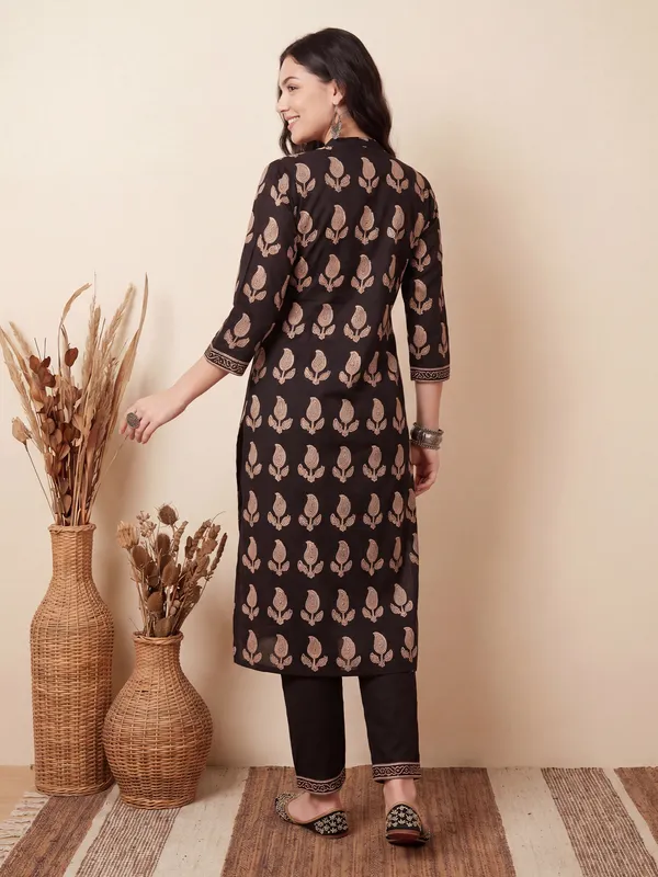 Black_Printed_Pure_Cotton_Kurta_Trouser_Dupatta_Set