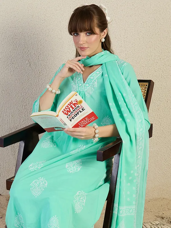 Blue_Printed_Pure_Cotton_Kurta_Trouser_Dupatta_Set