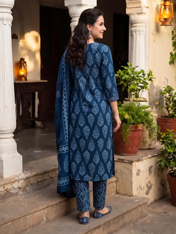 Blue_Printed_Pure_Cotton_Kurta_Trouser_Dupatta_Set