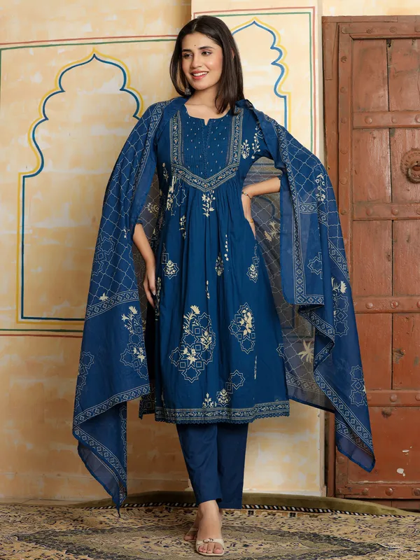 Blue_Printed_Pure_Cotton_Kurta_Trouser_Dupatta_Set