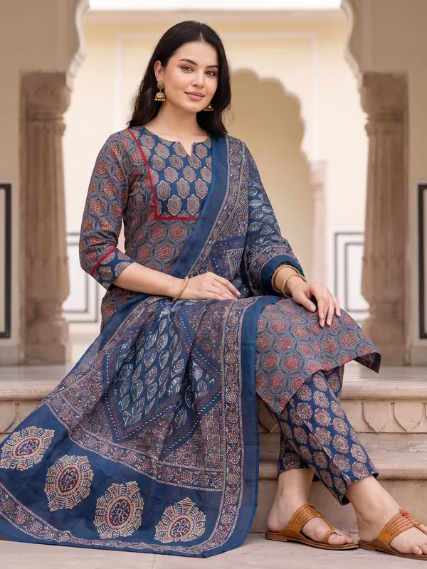 Blue_Printed_Straight_Kurta_Trousers_With_Dupatta_Set