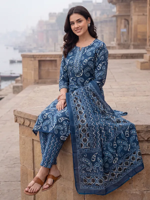 Blue_Printed_Straight_Kurta_Trousers_With_Dupatta_Set