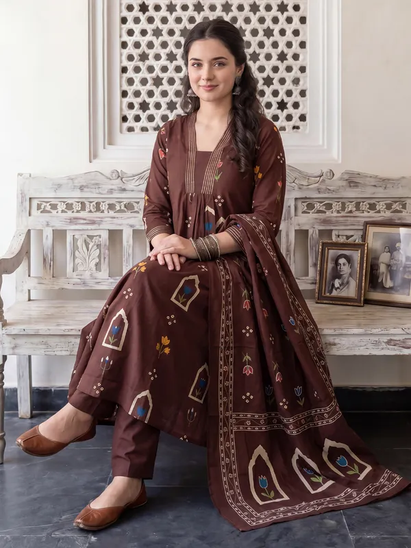 Brown_Printed_Pure_Cotton_Kurta_Trouser_Dupatta_Set