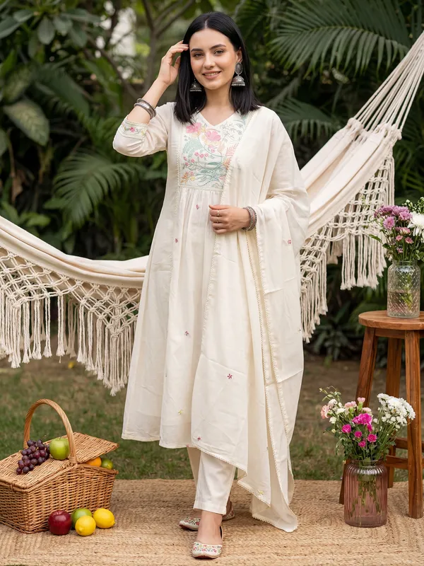 Cream_Embroidered_Pure_Cotton_Kurta_Trouser_Dupatta_Set