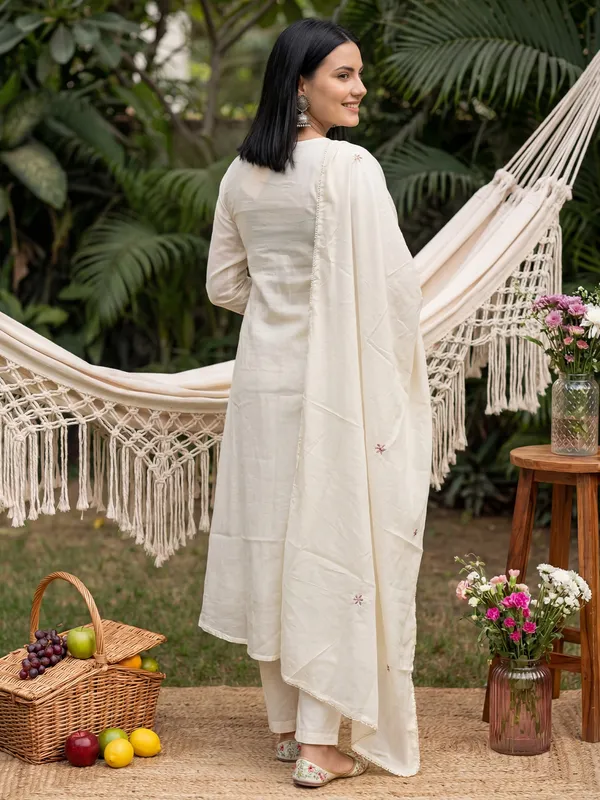 Cream_Embroidered_Pure_Cotton_Kurta_Trouser_Dupatta_Set