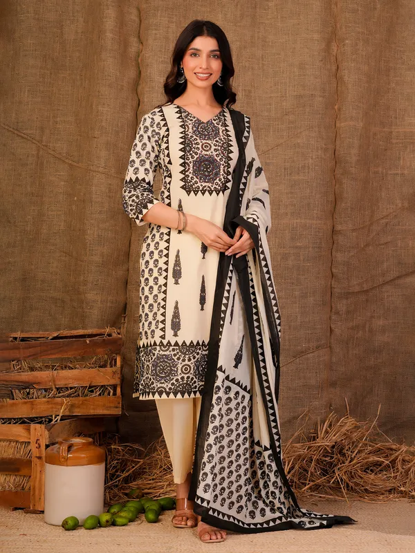 Cream_Printed_Pure_Cotton_Kurta_Trouser_Dupatta_Set