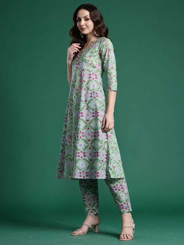 Green_Printed_Pure_Cotton_Kurta_Trouser_Dupatta_Set