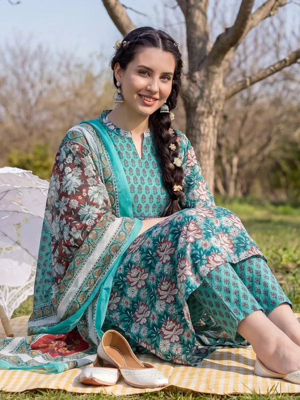 Green_Printed_Pure_Cotton_Kurta_Trouser_Dupatta_Set