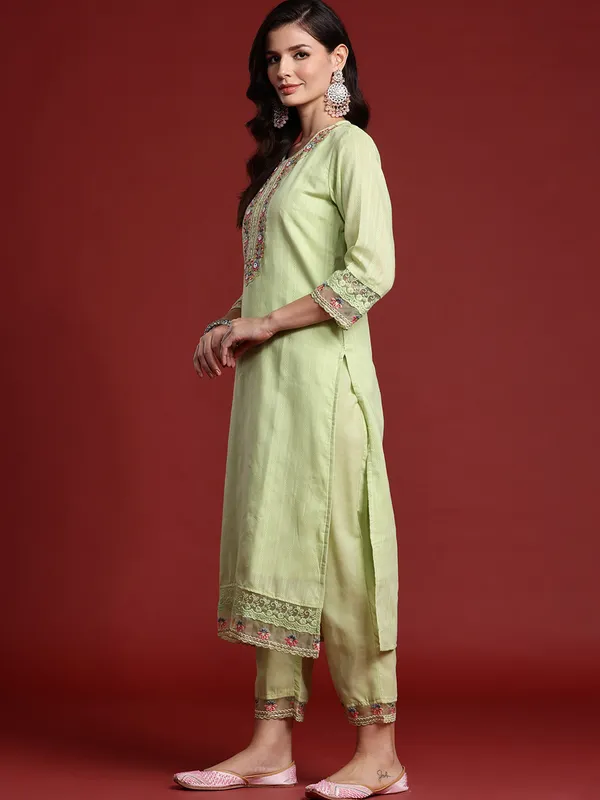 Green_Pure_Cotton_Embroidered_Kurta_Trouser_Dupatta_Set