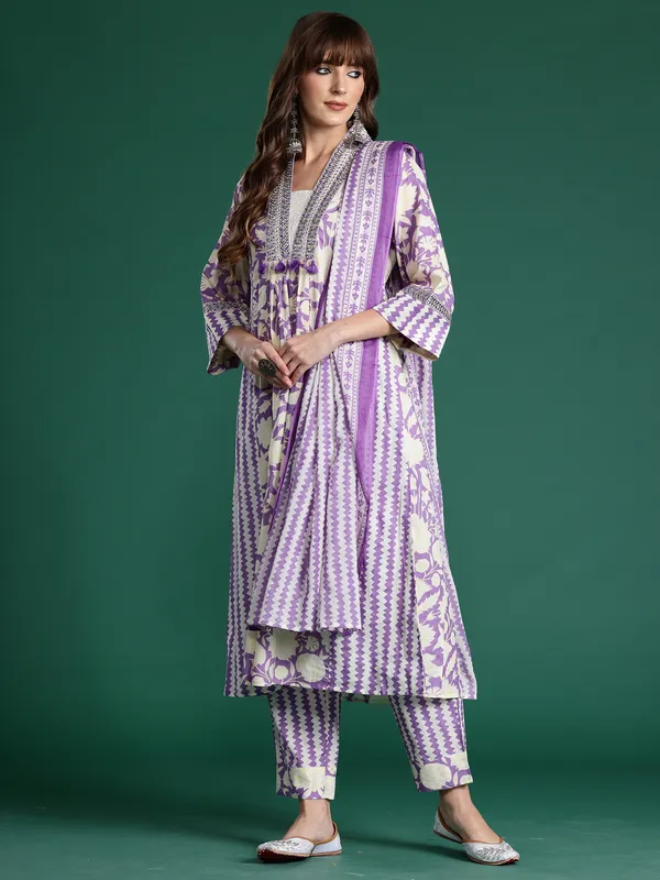 Lavender_Printed_Pure_Cotton_Kurta_Trouser_Dupatta_Set
