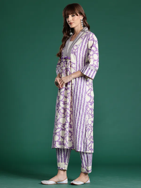 Lavender_Printed_Pure_Cotton_Kurta_Trouser_Dupatta_Set