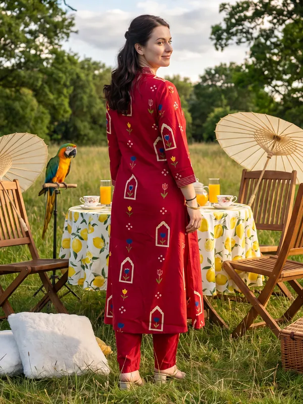 Maroon_Printed_Pure_Cotton_Kurta_Trouser_Dupatta_Set