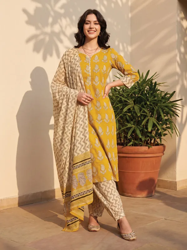 Mustard_Printed_Pure_Cotton_Kurta_Trouser_Dupatta_Set