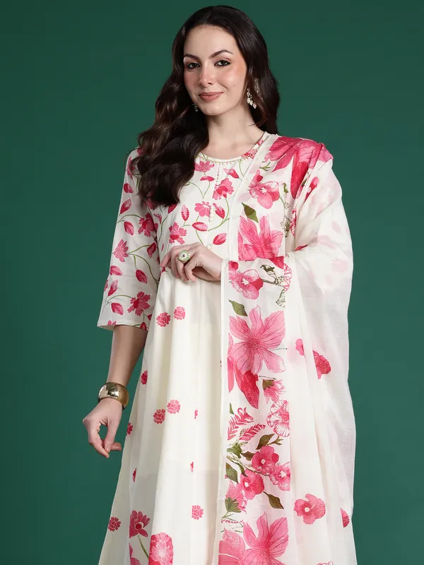 Off_White_Printed_Pure_Cotton_Kurta_Trouser_Dupatta_Set