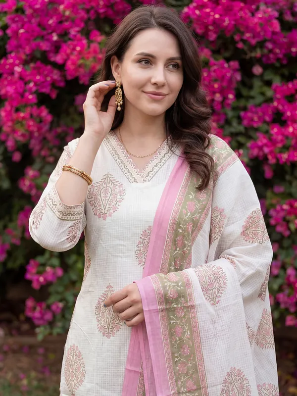 Off_White_Printed_Pure_Cotton_Kurta_Trouser_Dupatta_Set
