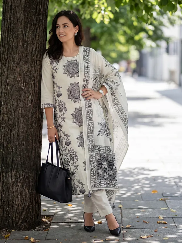Off_White_Printed_Pure_Cotton_Kurta_Trouser_Dupatta_Set