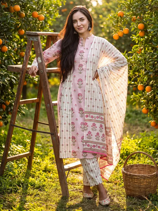Pink_Printed_Pure_Cotton_Kurta_Trouser_Dupatta_Set