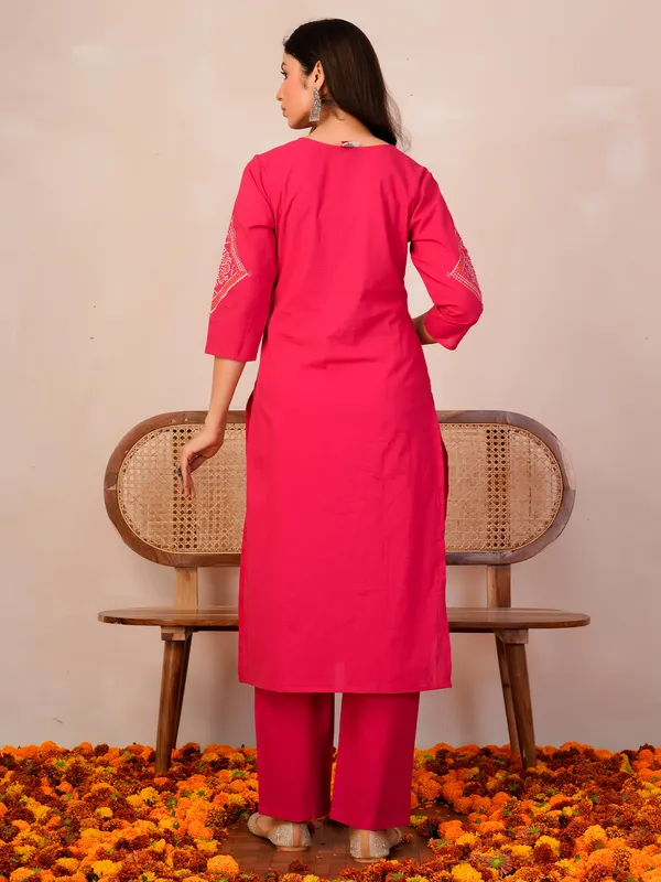 Pink_Printed_Pure_Cotton_Kurta_Trouser_Dupatta_Set