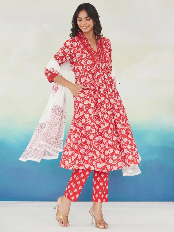 Red_Pure_Cotton_Printed_Kurta_Trouser_Dupatta_Set