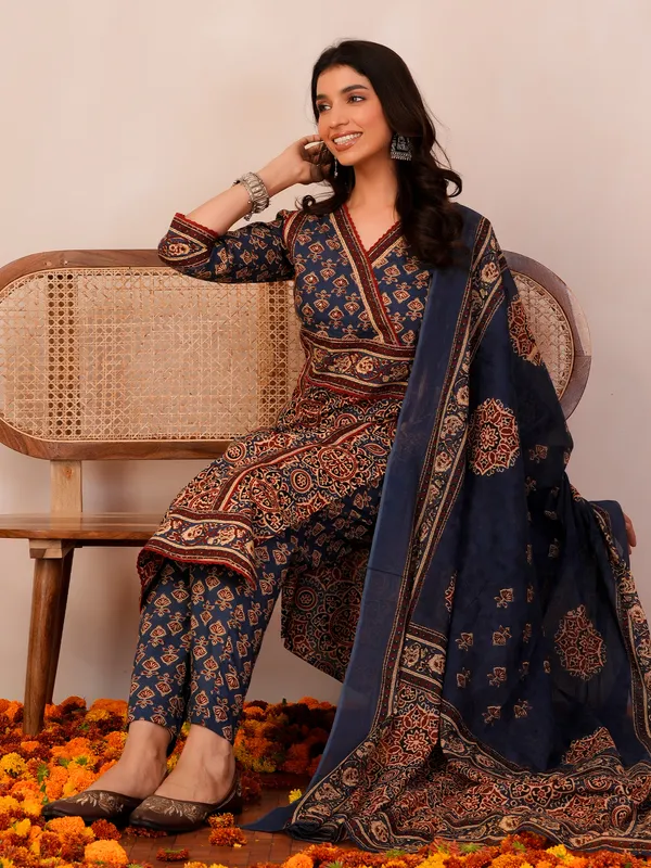 Orange_Printed_Pure_Cotton_Kurta_Trouser_Dupatta_Set