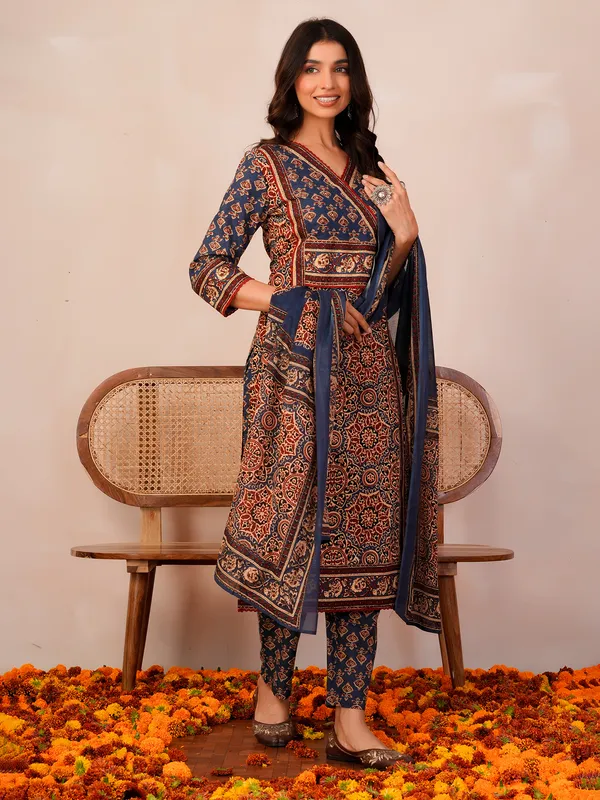 Orange_Printed_Pure_Cotton_Kurta_Trouser_Dupatta_Set