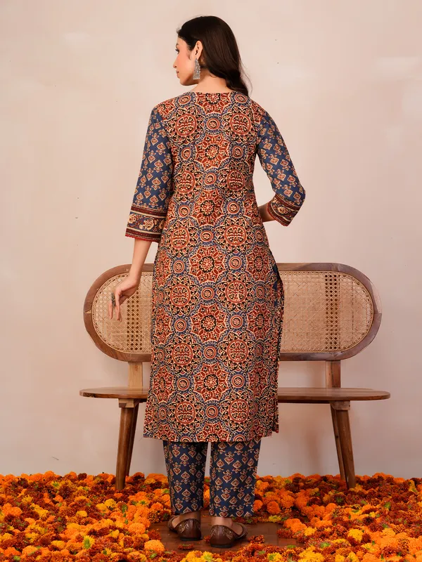 Orange_Printed_Pure_Cotton_Kurta_Trouser_Dupatta_Set