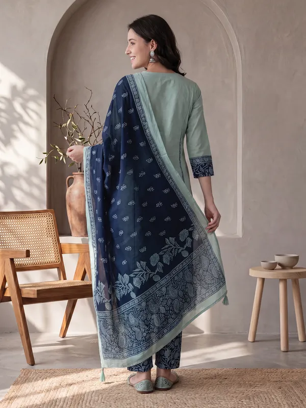 Sea_Green_Printed_Pure_Cotton_Kurta_Trouser_Dupatta_Set