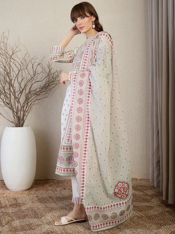 White_Pure_Cotton_Printed_Kurta_Trouser_Dupatta_Set