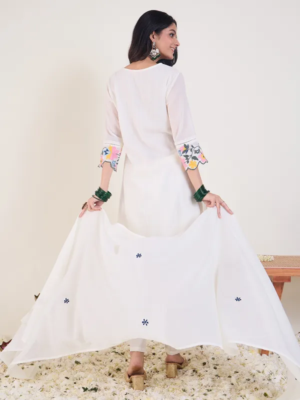 White_Embroidered_Pure_Cotton_Kurta_Trouser_Dupatta_Set