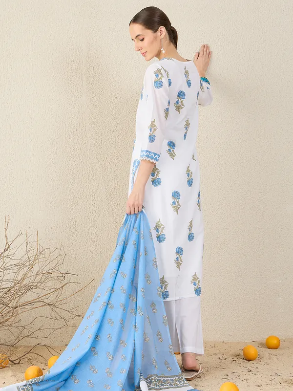White_Pure_Cotton_Printed_Kurta_Trouser_Dupatta_Set
