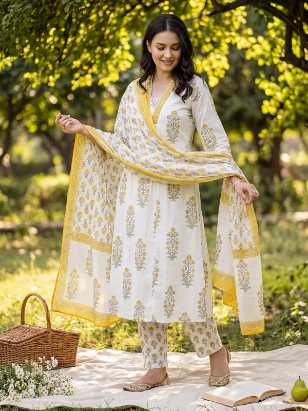White_Pure_Cotton_Printed_Kurta_Trouser_Dupatta_Set