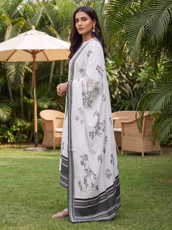 White_Printed_Straight_Kurta_Palazzos_With_Dupatta_Set