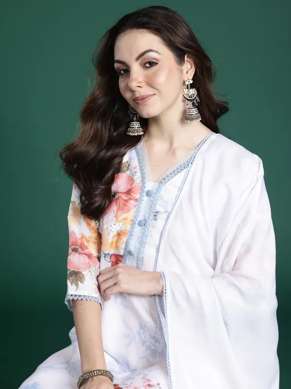 White_Printed_Linen_Kurta_Trouser_Dupatta_Set